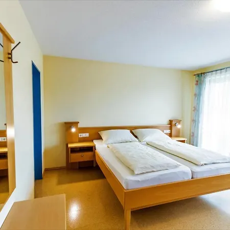Appartementhaus Simon Lägenhet *